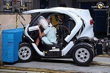 Renault Twizy im Euro-NCAP-Crashtest.  Foto:Auto-Medienportal.Net/Euro NCAP